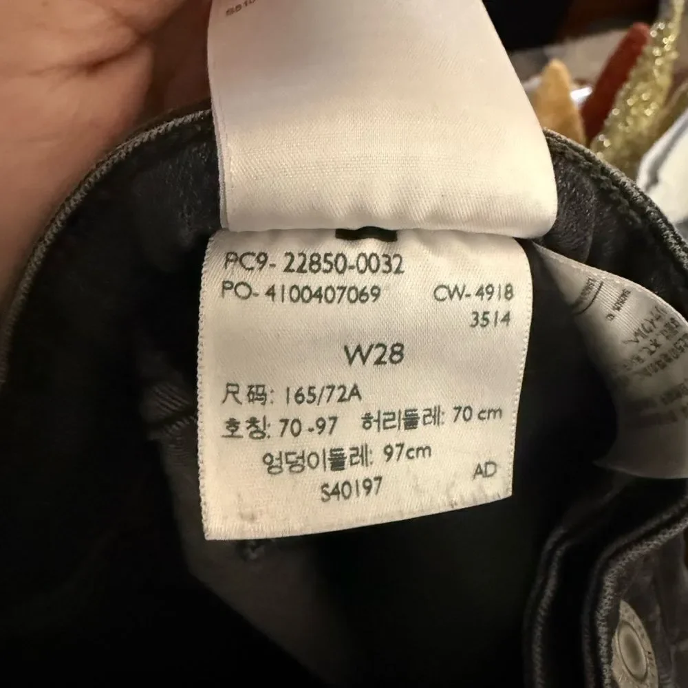 Levi 721 High Rise Skinny Jeans Black Frey Bottom Distressed Women's Size 8 - Picture 12 of 15